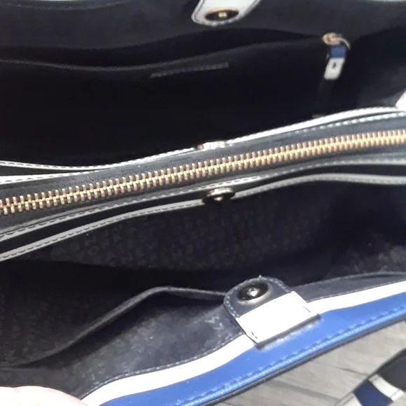 KATE SPADE..EVANGELIE LAUREL WAY..CRUISE STRIPE BAG - Picture 5 of 10